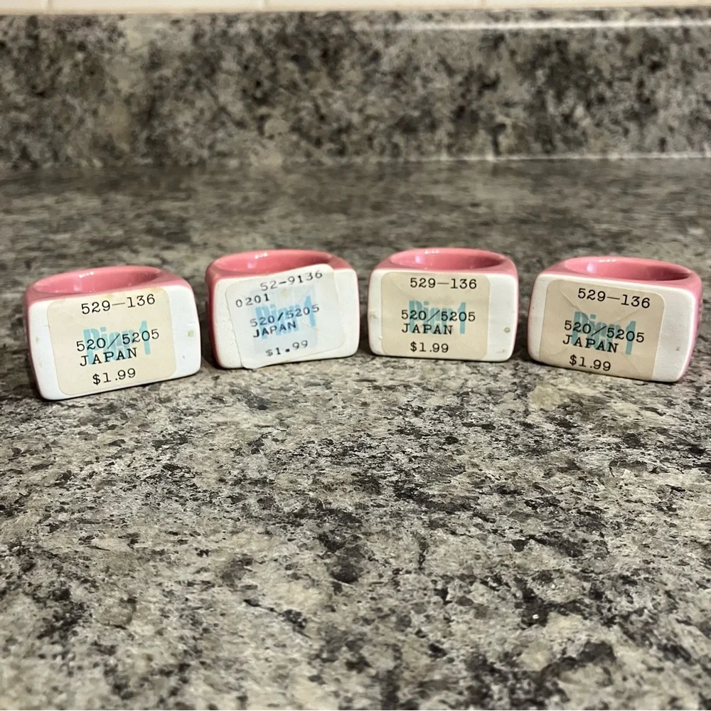 PIER 1 Standing Napkin Rings Holders Set of 4 Ceramic Round Japan 1980s